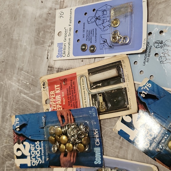 Mixed lot of Vintage Snaps and Fastener - Picture 4 of 6